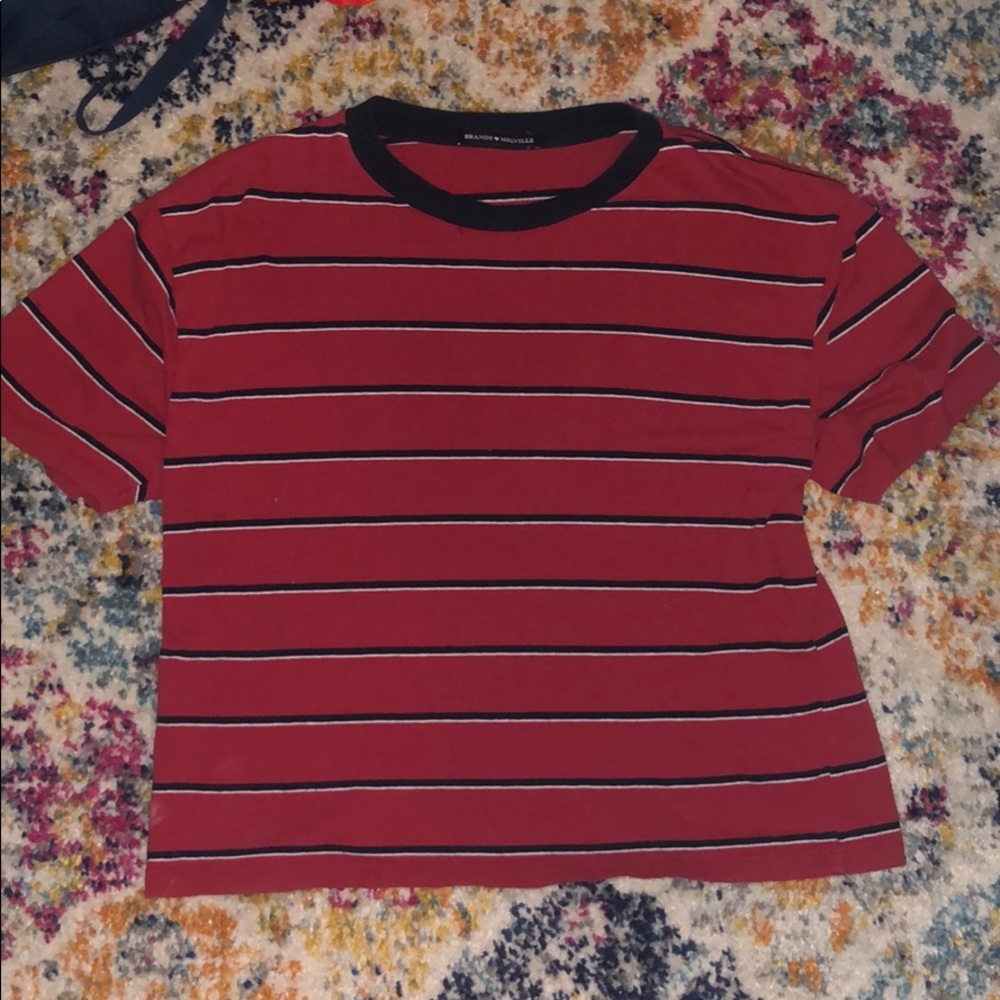 Brandy Melville relaxed fit tee!